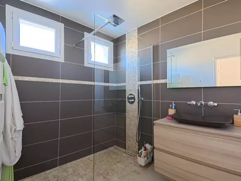 Maison, 191 m²