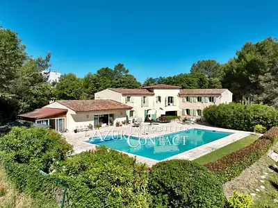 Maison, 294,53 m²