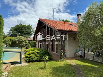 Maison, 170 m²