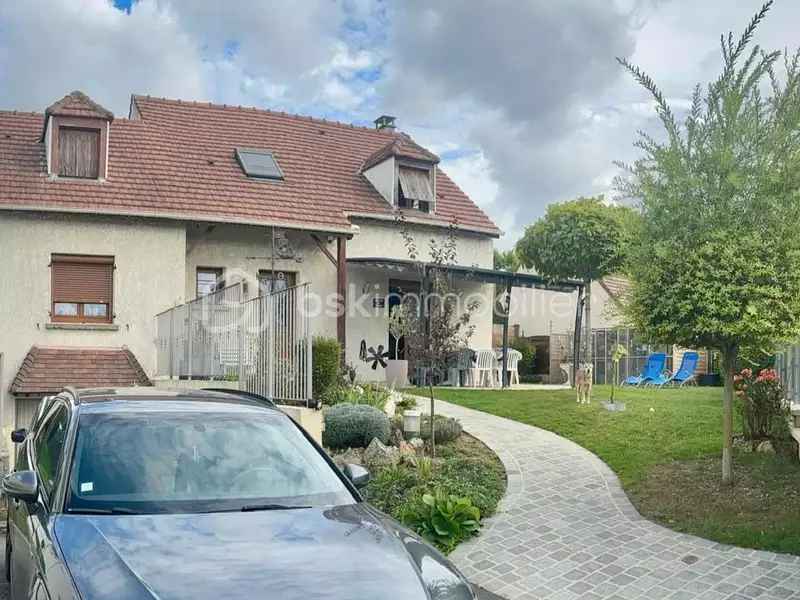 Maison, 127 m²