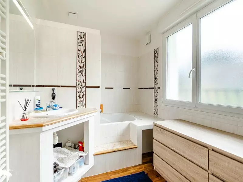 Maison, 101 m²