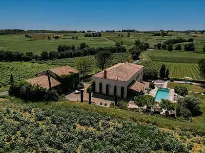 Maison, 370 m²