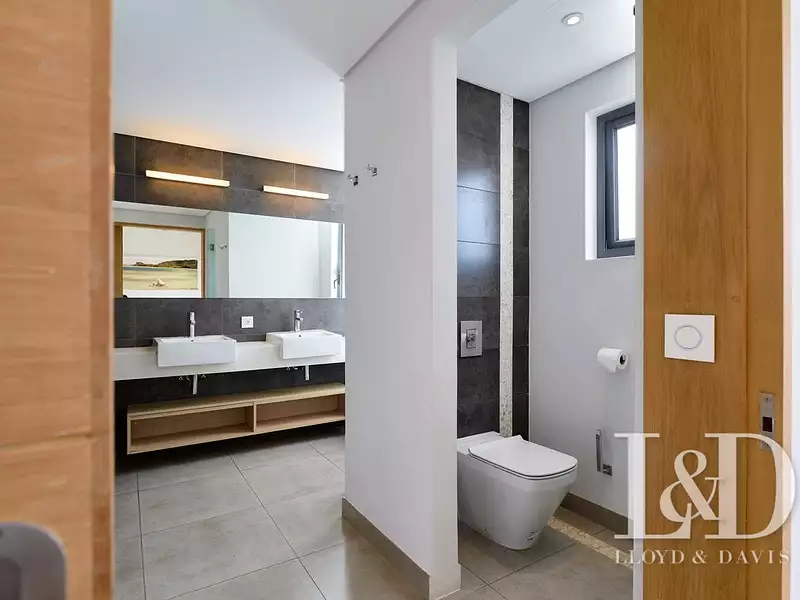 Appartement, 260 m²