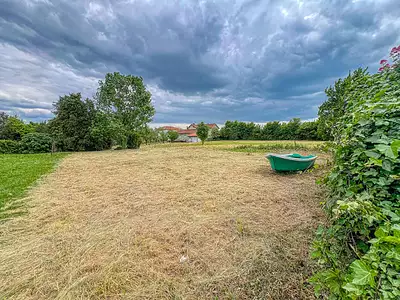 Terrain, 725 m²