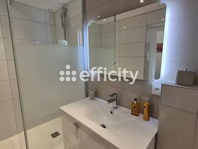 Maison, 310 m²