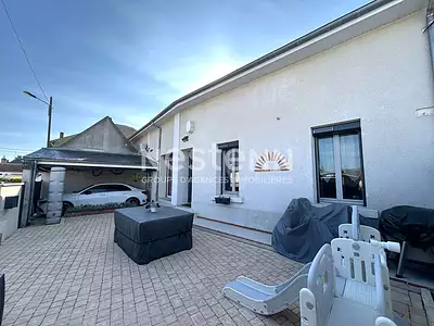 Maison, 128 m²