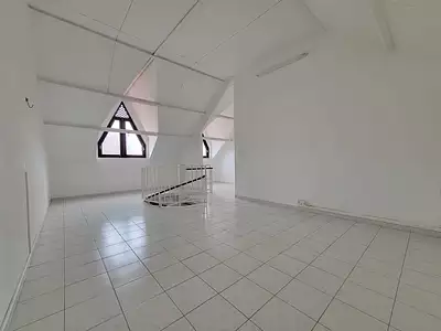 Immeuble, 298 m²