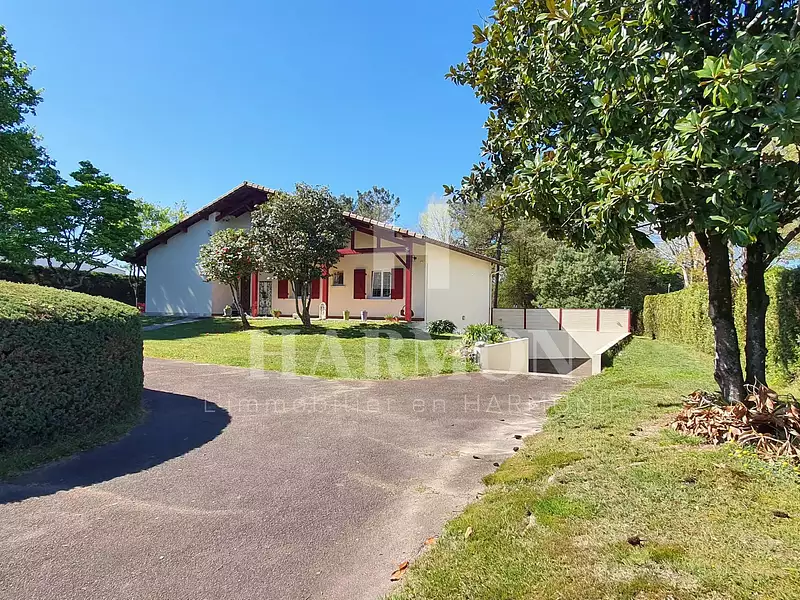 Maison, 171 m²