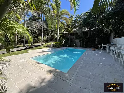 Maison, 280 m²