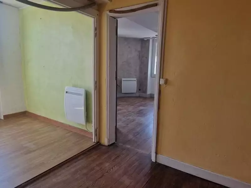 Immeuble, 300 m²