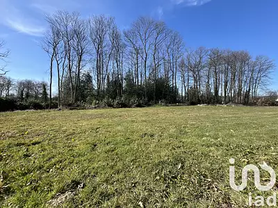 Terrain, 1 051 m²