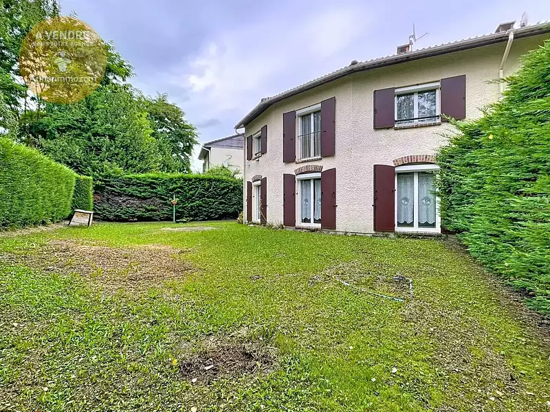 Maison, 107,98 m²