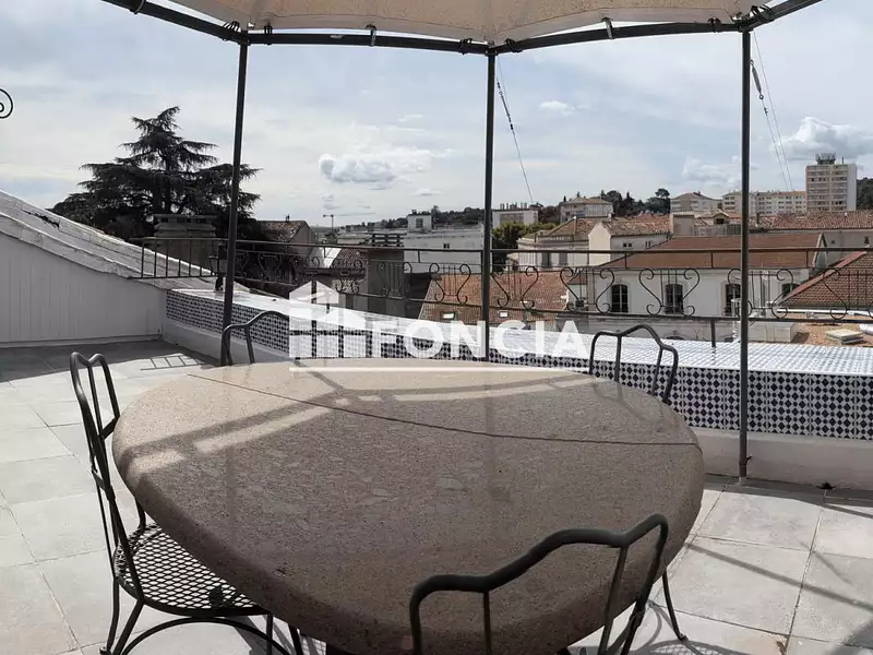 Appartement, 156 m²