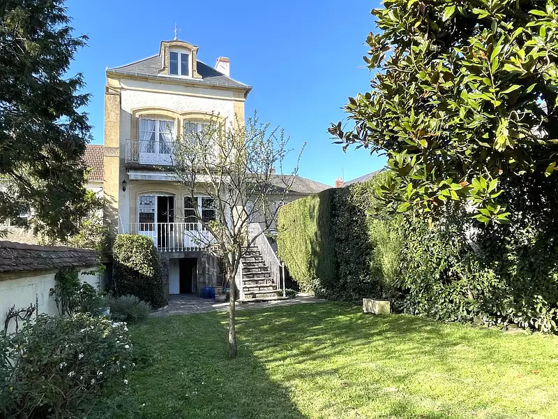 Maison, 169 m²