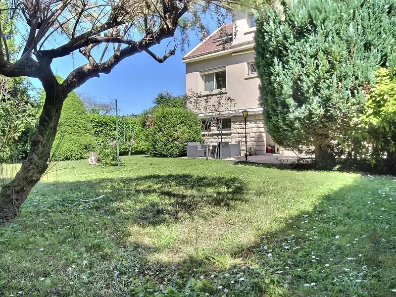 Maison, 170 m²
