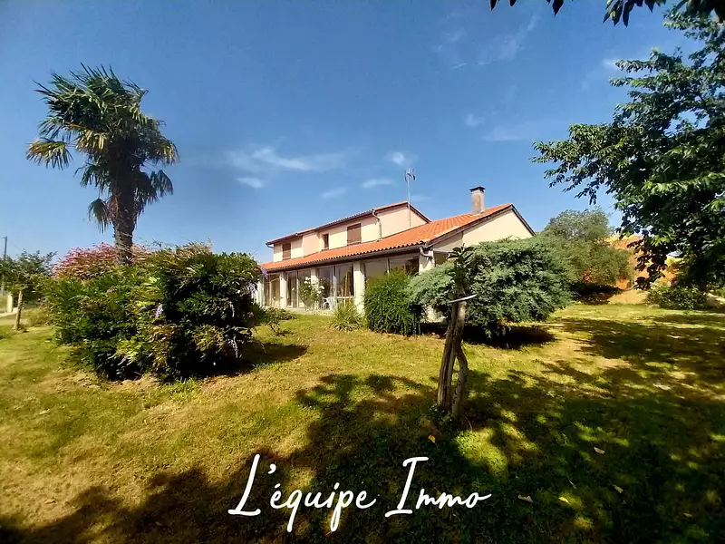 Maison, 192 m²