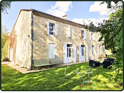 Maison, 230 m²