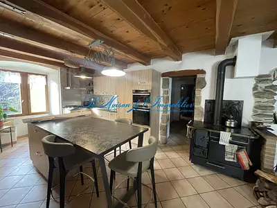 Maison, 148 m²