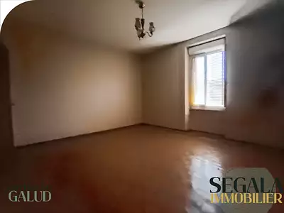 Maison, 220 m²