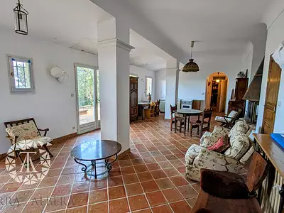 Maison, 184 m²