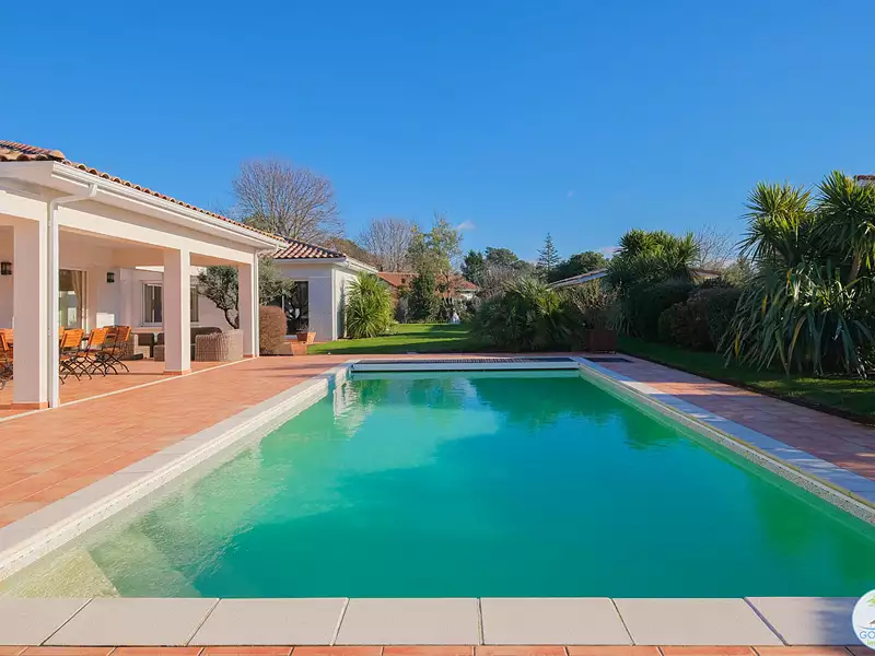 Maison, 193 m²