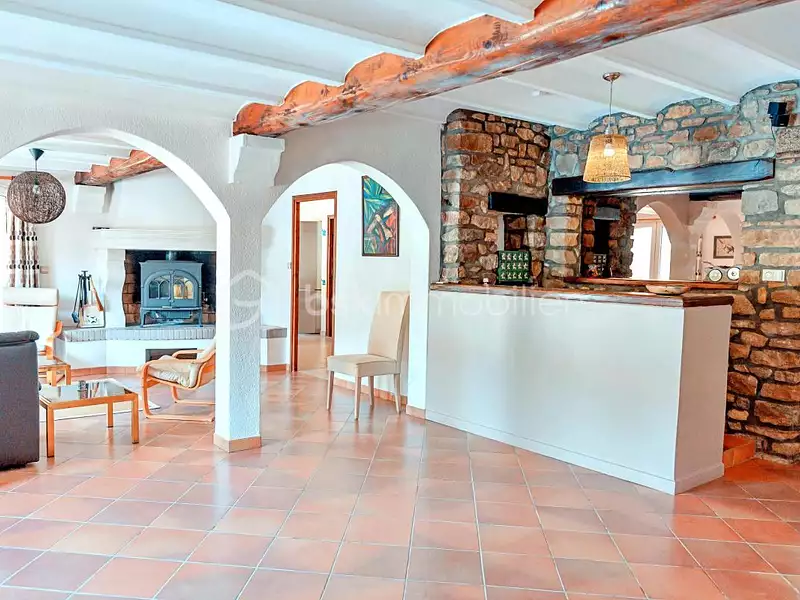 Maison, 265 m²