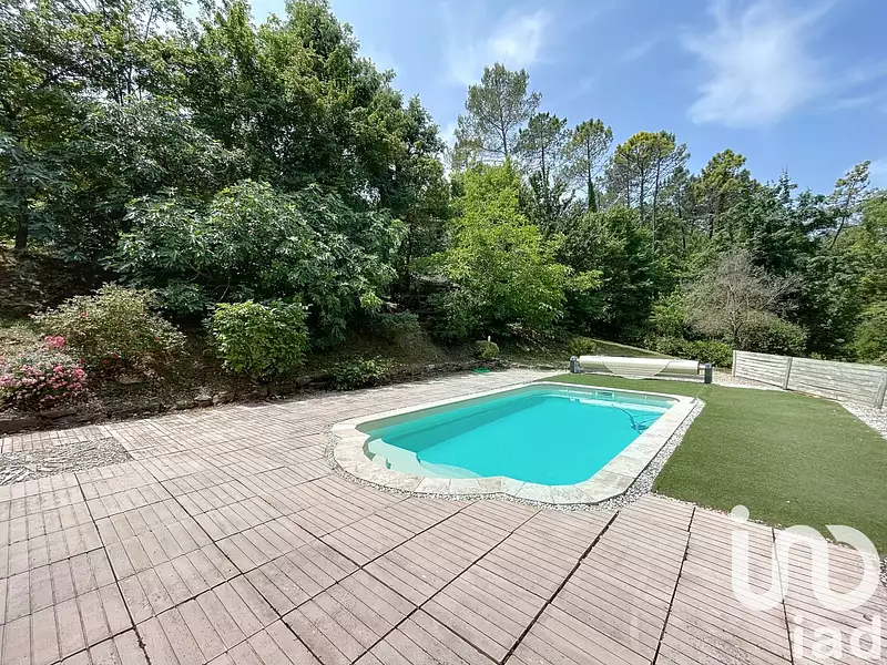 Maison, 212 m²