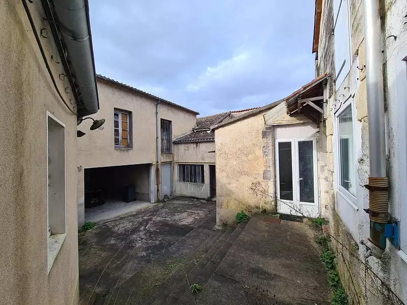 Immeuble, 350 m²
