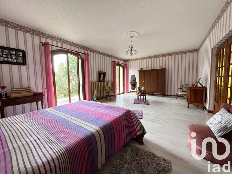 Maison, 274 m²
