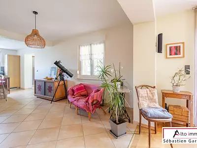 Maison, 228,41 m²