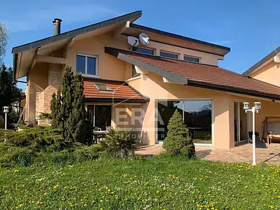 Maison, 385 m²