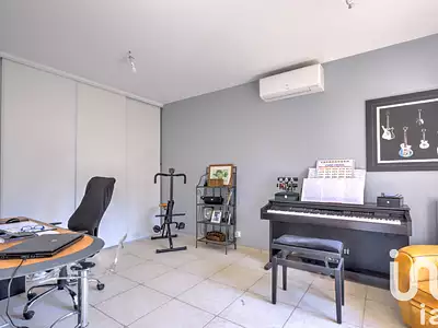 Maison, 267 m²
