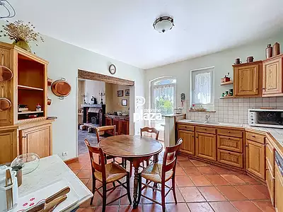 Maison, 225 m²