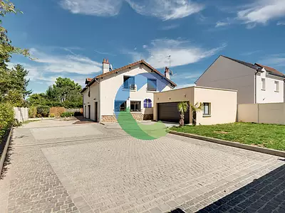 Maison, 247 m²