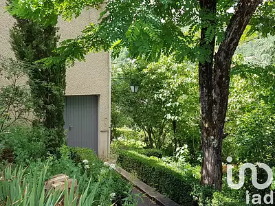 Maison, 151 m²