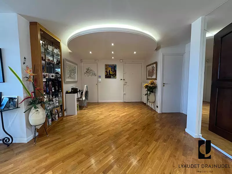 Appartement, 165 m²
