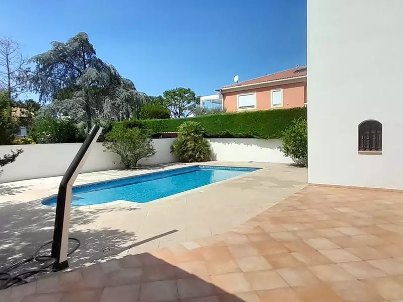 Maison, 190 m²