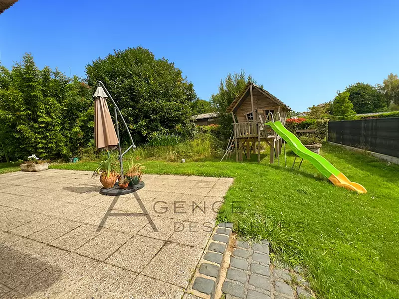Maison, 220 m²