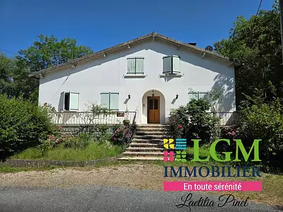 Maison, 204 m²