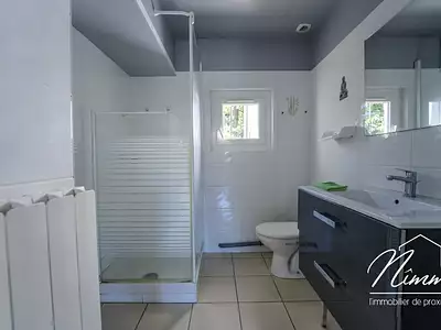 Maison, 250 m²