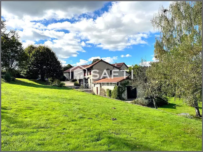 Maison, 270 m²