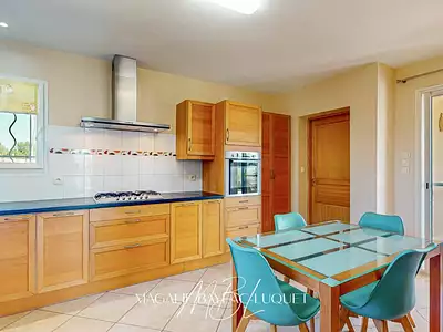 Maison, 153 m²