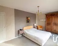 Maison, 225 m²