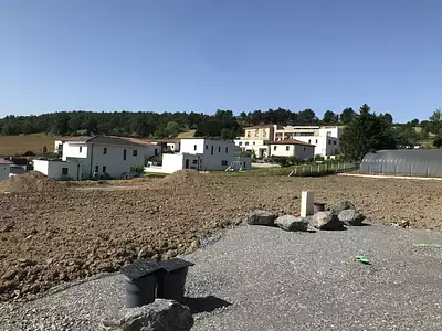 Terrain, 763 m²