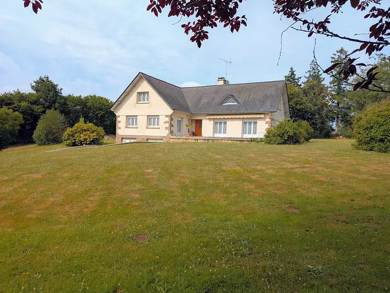 Maison, 238 m²