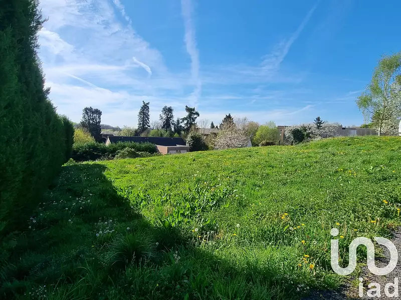 Terrain, 693 m²