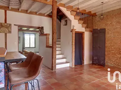 Maison, 167 m²