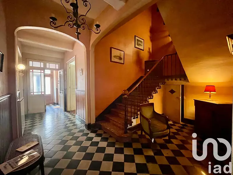 Maison, 263 m²