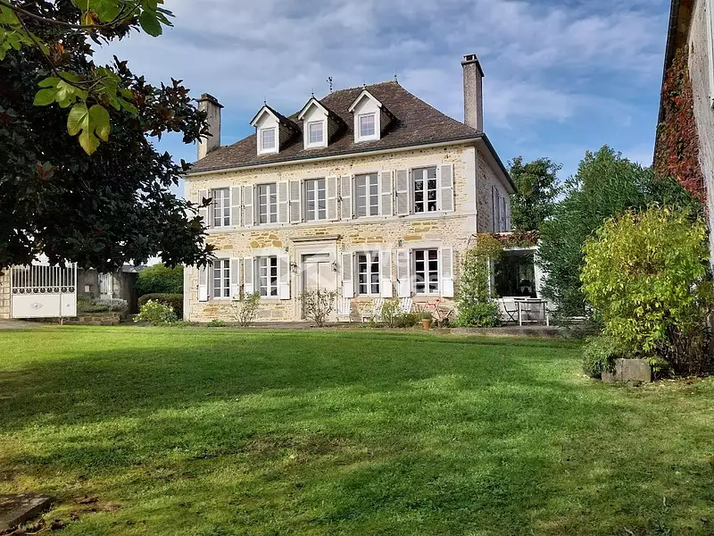 Maison, 315 m²