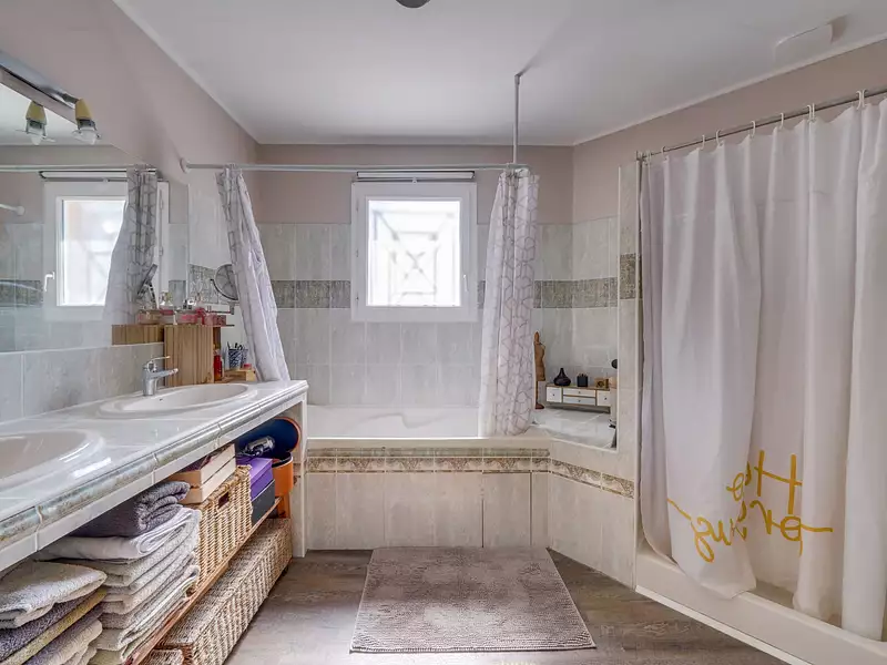Maison, 117 m²